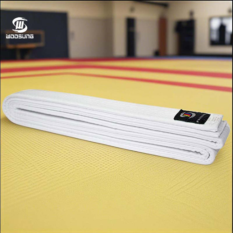 Karate Alba Cingulum